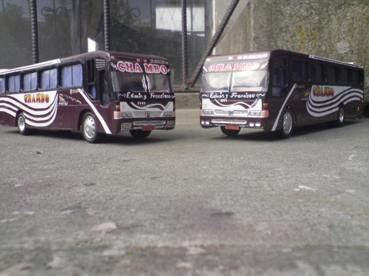 Busscar El Bus 320 ( en Ecuador ) - Trans. Chambo (Reproducción en miniatura)
http://galeria.bus-america.com/displayimage.php?pos=-13925
http://galeria.bus-america.com/displayimage.php?pos=-13926
[Maqueta - Reproducción en miniatura]
