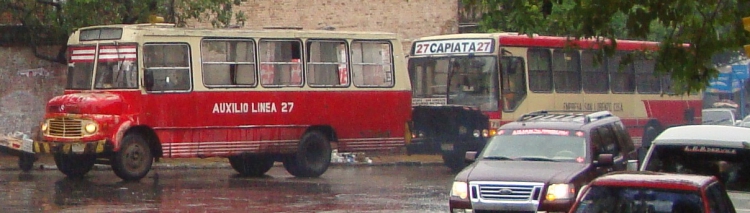 Mercedes-Benz L 1113 - Marcopolo San Remo (en Paraguay) - Linea 27
Marcopolo San Remo, remolcando a un Torino GV OH
