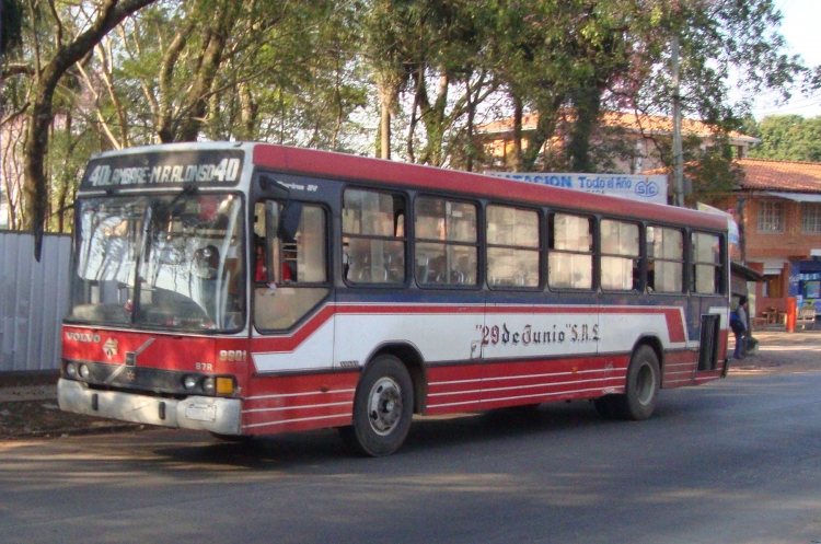 Volvo B7R - Marcopolo Torino GV (en Paraguay) - Emp. 29 de Junio S.R.L. , Linea 40 
Palabras clave: Volvo