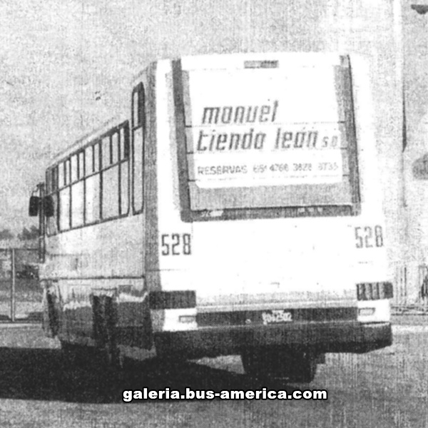 Mercedes-Benz (motor delantero) - D.I.C. LD 1014
¿B.2042502?
Foto: revista El Auto Colectivo
