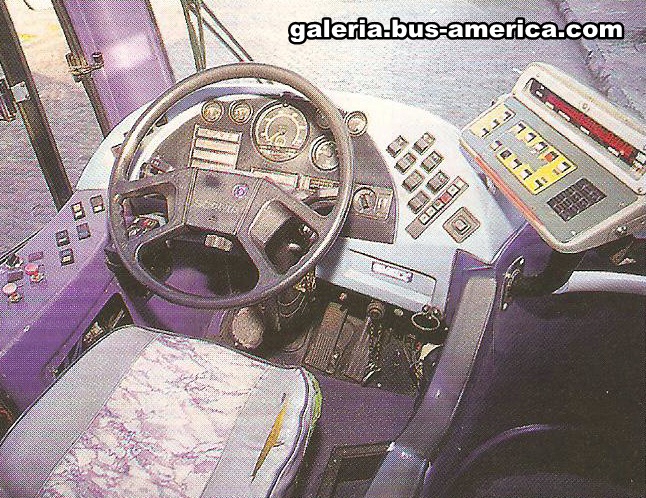 Tablero de Scania K 113 carrozado por CAIO
