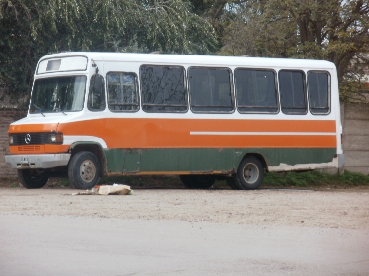  Mercedes-Benz LO 814 - Galicia - Ex Emp. Gonzalez
Palabras clave: facu Galicia Gonzalez
