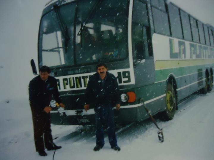 La Puntual 19
B.2292094
foto extraida de recuerdos de "La Puntual", albun de "choferes de La Puntual".en la nieve en comodoro rivadavia
