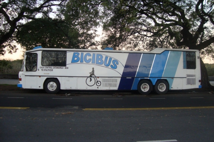 D.I.C. LD1014S Scania K112
C.1284165 - TYN938
http://galeria.bus-america.com/displayimage.php?pos=-14150
http://galeria.bus-america.com/displayimage.php?pos=-14152
http://galeria.bus-america.com/displayimage.php?pos=-14153
http://galeria.bus-america.com/displayimage.php?pos=-14154
Domingo en la reserva ecologica
