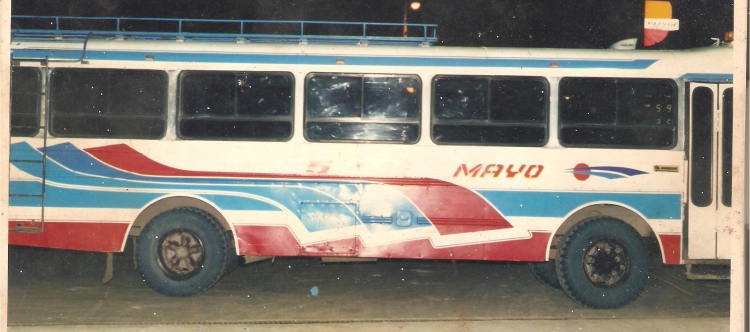 5 de Mayo - 05
Bus chassis Botar con carrocería Villalba. Foto tomada por el año 2001
