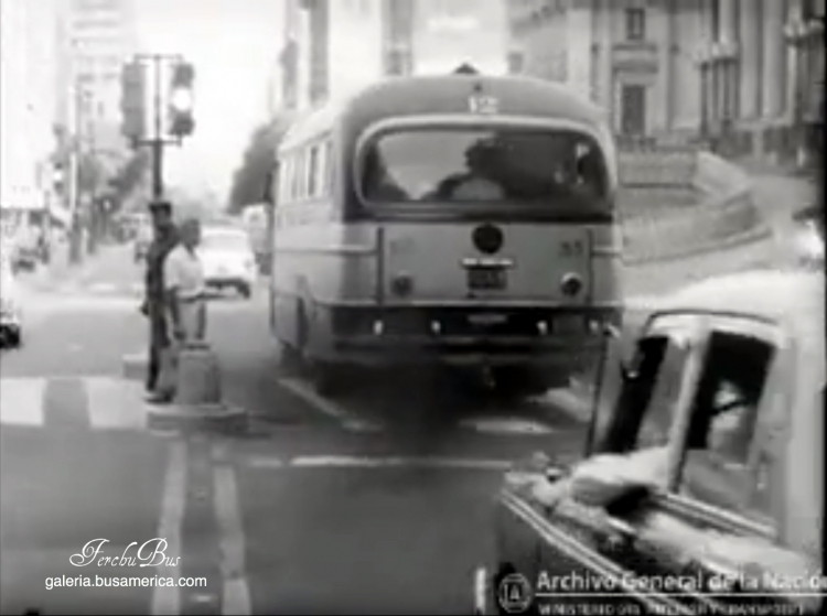 T.A. Callao
Línea 12 - Interno 35
Foto: Archivo General de la Nación
