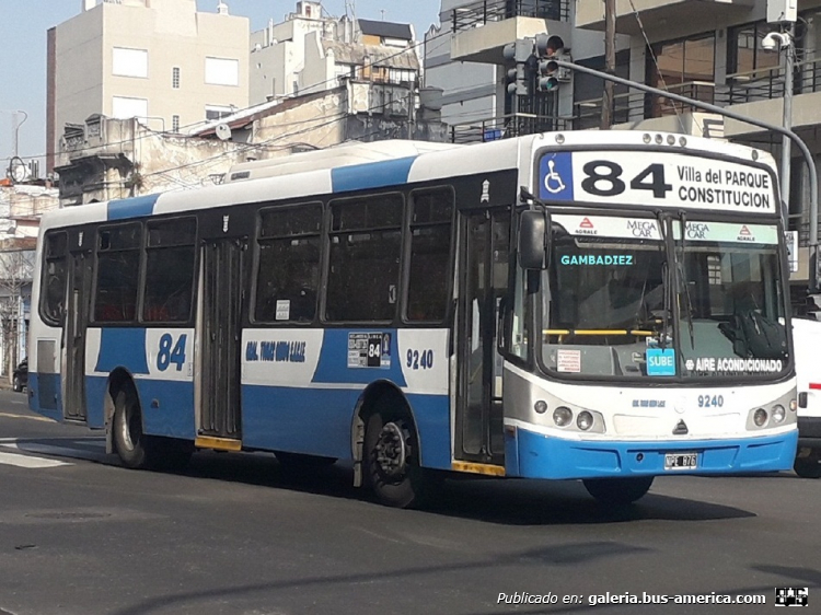 Agrale MT 17.0 LE - Todo Bus Pompeya II - General Tomás Guido
NPE 876
Línea 84 (Buenos Aires) - Interno 9240
Ex línea 165 (Buenos Aires) - Interno 2712
Ex línea 21 (Buenos Aires) - Interno 2123

Foto: "Truku" Gambadiez
Colección: Charly Souto
Palabras clave: General Tomás Guido - Interno 9240