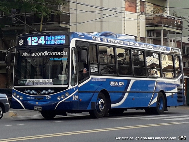 Mercedes-Benz OH 1618 L-SB - Metalpar Iguazú 2010 - Transporte Automotor Callao
PMB 122
Línea 124 (Buenos Aires) - Interno 209
Ex línea 68 (Buenos Aires) - Interno 25
(Unidad recientemente renovada)

Foto: "Truku" Gambadiez
Colección: Charly Souto
Palabras clave: Transporte Automotor Callao - Interno 209