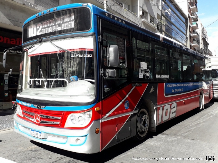 Mercedes-Benz OH 1721 L-SB - La Favorita Favorito GR - Sargento Cabral
AC 098 EN
Línea 102 (Buenos Aires) - Interno 07

Foto: "Truku" Gambadiez
Colección: Charly Souto
Palabras clave: Sargento Cabral - Interno 07