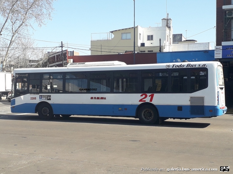 Agrale MT 17.0 LE - Todo Bus Pompeya II - Tte. Gral. Roca
AA 151 PI
Línea 21 (Buenos Aires) - Interno 2205

Foto: Quique "Académico"
Colección: Charly Souto
Palabras clave: Tte. Gral. Roca - Interno 2205