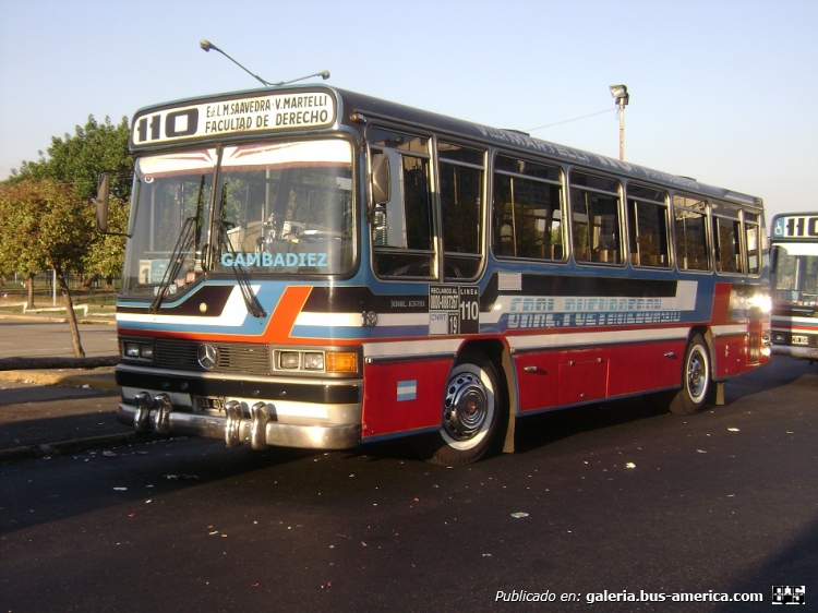 Mercedes-Benz OHL 1320 - Ei-Var - General Pueyrredón
BAA 403
Línea 110 - Interno 19

Foto: "Truku" Gambadiez
Colección: Charly Souto
Palabras clave: General Pueyrredón - 19
