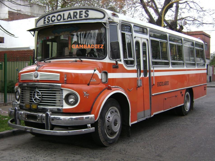 GRAL. PUEYRREDON - EX 43
C.1174616 - TEG 600

En su período de transporte escolar...

http://galeria.bus-america.com/displayimage.php?pos=-11740
http://galeria.bus-america.com/displayimage.php?pos=-11762
http://galeria.bus-america.com/displayimage.php?pos=-13615
http://galeria.bus-america.com/displayimage.php?pos=-14526
http://galeria.bus-america.com/displayimage.php?pos=-14527
http://galeria.bus-america.com/displayimage.php?pos=-18112
http://galeria.bus-america.com/displayimage.php?pos=-20961
http://galeria.bus-america.com/displayimage.php?pos=-21481
http://galeria.bus-america.com/displayimage.php?pos=-21645
http://galeria.bus-america.com/displayimage.php?pos=-31907
http://galeria.bus-america.com/displayimage.php?pos=-31908
http://galeria.bus-america.com/displayimage.php?pos=-31934
http://galeria.bus-america.com/displayimage.php?pid=34986
http://galeria.bus-america.com/displayimage.php?pid=40253
Palabras clave: GRAL. PUEYRREDON - EX 43