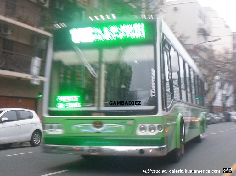 T.A.T.S.A. Puma D 12 - Sur-Nor
IFK 810
Línea 15 (Buenos Aires) - Interno 41
(La foto no me salió muy buena, pero lo quise subir igual porque es el ex 28 de la 34)

Foto: "Truku" Gambadiez
Colección: Charly Souto
Palabras clave: Sur-Nor - Interno 41