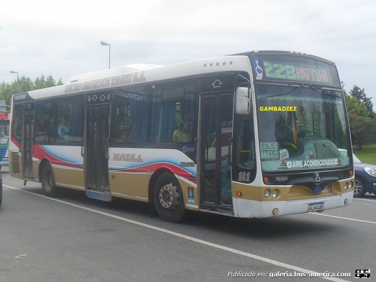 Agrale MT 15.0 LE - Nuovobus Menghi - M.O.T.S.A.
AA 043 OF
Línea 228 (Pcia. de Buenos Aires) - Interno 181

Foto: "Truku" Gambadiez
Colección: Charly Souto
Palabras clave: M.O.T.S.A. - Interno 181