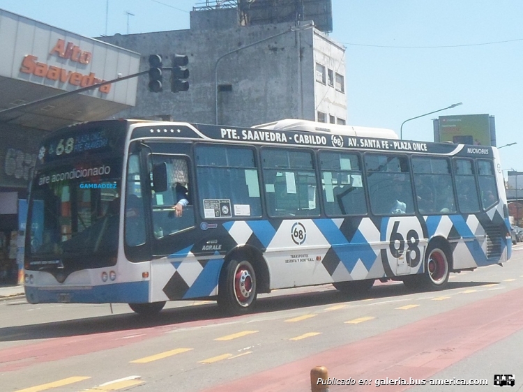 Agrale MT 15.0 LE - Nuovobus Menghi - Sesenta y Ocho
PLU 365
Línea 68 (Buenos Aires) - Interno 17

Foto: "Truku" Gambadiez
Colección: Charly Souto
Palabras clave: Sesenta y Ocho - Interno 17