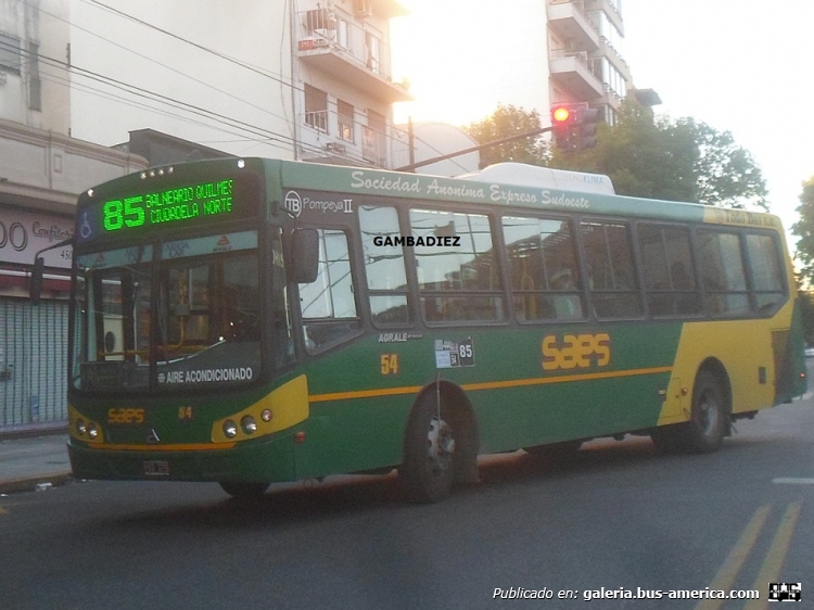 Agrale MT 15.0 LE - Todo Bus Pompeya II - S.A.E.S.
POD 379
Línea 85 (Buenos Aires) - Interno 54

Foto: "Truku" Gambadiez
Colección: Charly Souto
Palabras clave: S.A.E.S. - Interno 54