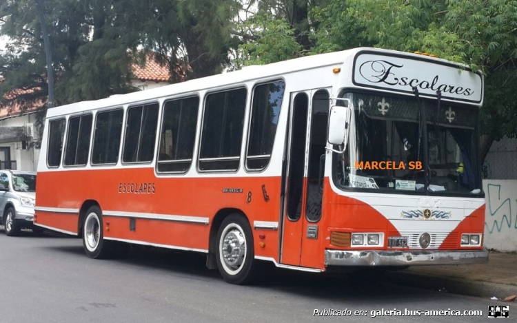 Mercedes-Benz OH 1115 L - Ei-Var - Transporte escolar
DJU 962

Foto: Marcela S. Barba
Colección: Charly Souto
Palabras clave: Mercedes-Benz OH 1115 L - Eivar - Transporte escolar