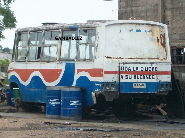 CAIO Carolina II (en Uruguay) - EMP..??? - EX INT. 116
DAA 5900
Foto: Truku Gambadiez
Colección: Charly Souto
Palabras clave: EX INT. 116