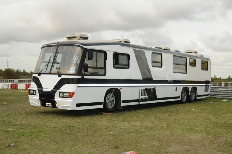 Scania BR 116 - D.I.C. - Motorhome
Foto extraída de: www.mercadolibre.com.ar
Palabras clave: MOTORHOME