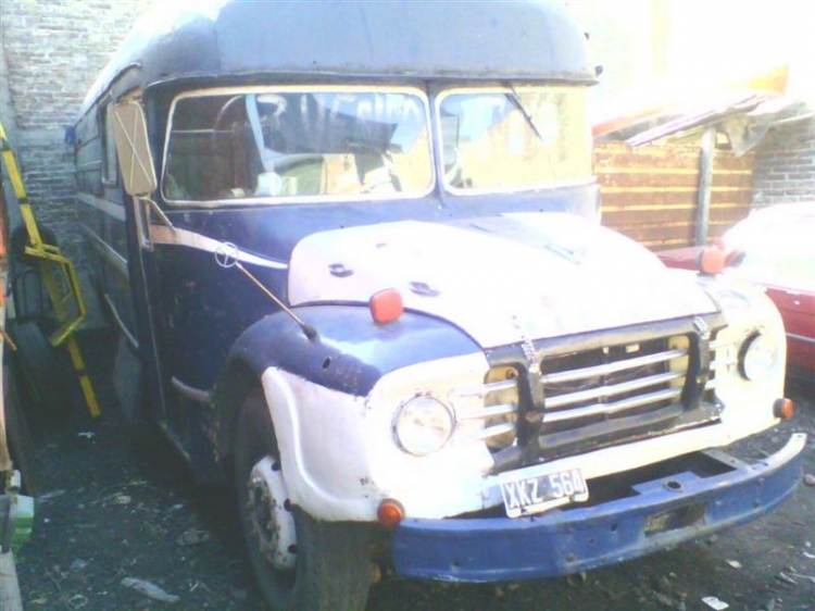 PARTICULAR
C.239247 - XKZ 564
Foto extraída de: www.mercadolibre.com.ar 
Palabras clave: PARTICULAR