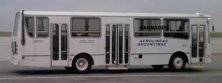 SPLENDID (en Uruguay) - AEROLINEAS ARGENTINAS - BP 12
Foto: "Truku" Gambadiez
Colección: Charly Souto
Palabras clave: AEROLINEAS ARGENTINAS - BP 12