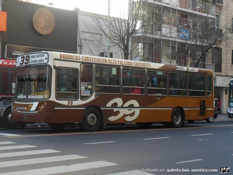 Mercedes-Benz OH 1315 L - Ugarte - Santa Fé
FIZ 628
Línea 39 - Ex interno 20

Foto: "Truku" Gambadiez
Colección: Charly Souto
Palabras clave: Santa Fé - Ex interno 20