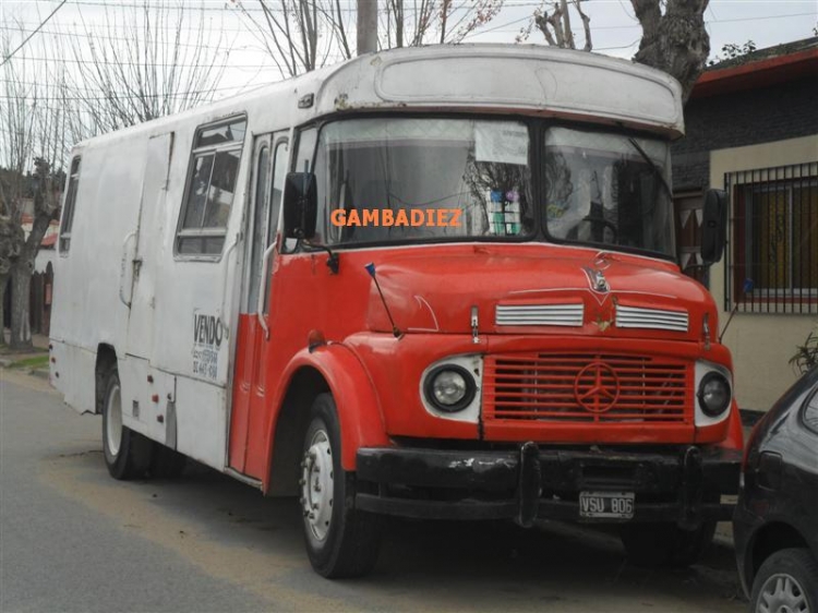 EX TRANSPORTE ESCOLAR
B.2198479 - VSU 806
Por patente es muy posible que sea un ex "Papagayo" (Empresa del Oeste)
Foto: "Truku" Gambadiez
Colección: Charly Souto
Palabras clave: EX TRANSPORTE ESCOLAR