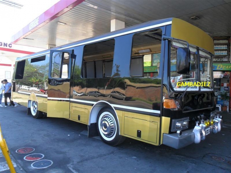 OA 101 - CESARBUS - EX 22
C.1563377 - TIW 402
Foto: "Truku" Gambadiez
Colección: Charly Souto 
Palabras clave: CESARBUS - EX 22