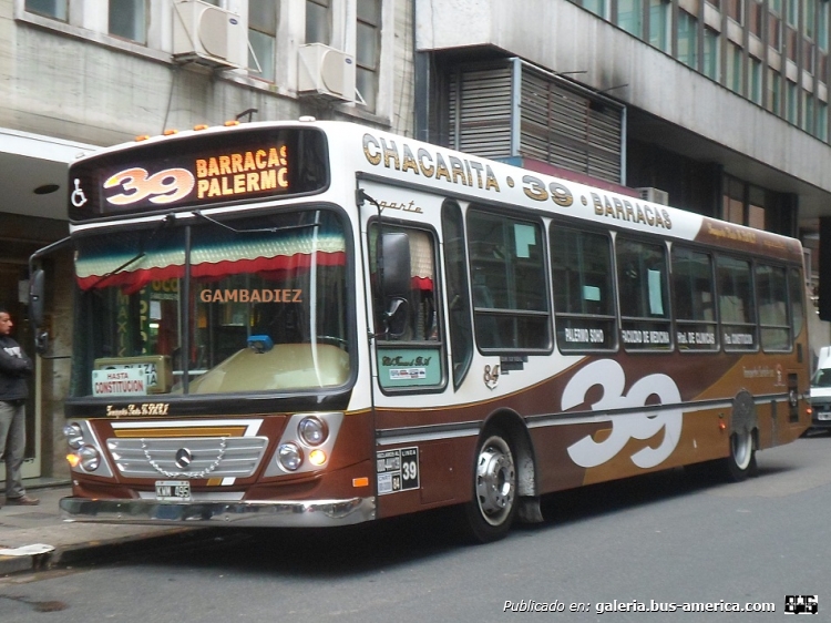 Mercedes-Benz OH 1718 L - Ugarte - Santa Fé
KWM 495
Línea 39 - Interno 84

Foto: "Truku" Gambadiez
Colección: Charly Souto
Palabras clave: Santa Fé - Interno 84