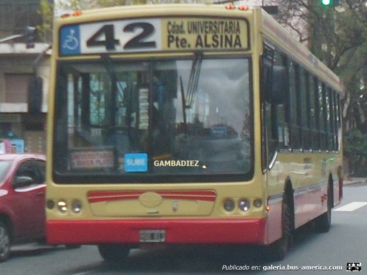 T.A.T.S.A. - Puma D 12 - Colegiales
HQO 813
Línea 42 - Interno 5

Foto: "Truku" Gambadiez
Colección: Charly Souto

http://galeria.bus-america.com/displayimage.php?pid=3995
http://galeria.bus-america.com/displayimage.php?pid=33420
Palabras clave: Colegiales - Interno 5