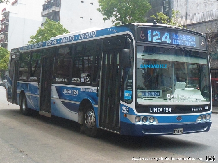 Mercedes-Benz OH 1718 L - Nuovobus - Transporte Automotor Callao
LWG 990
Línea 124 - Interno 255
(Recién llegado de la línea 12)

Foto: "Truku" Hanessián
Colección: Charly Souto

http://galeria.bus-america.com/displayimage.php?pid=29227
http://galeria.bus-america.com/displayimage.php?pid=40139
Palabras clave: Transporte Automotor Callao - Interno 255