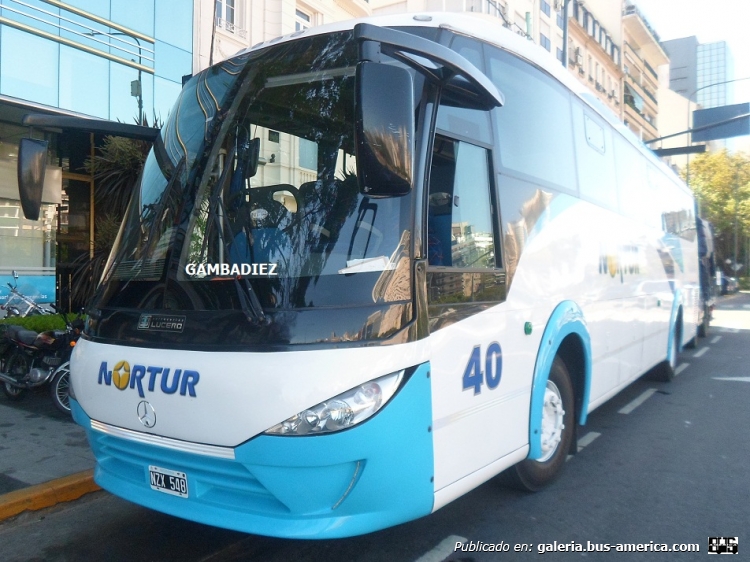 Mercedes-Benz O-500 M - Lucero Radiance 3.3 - Nortur
NZX 548
Interno 40

Foto: "Truku" Gambadiez
Colección: Charly Souto
Palabras clave: Nortur - Interno 40