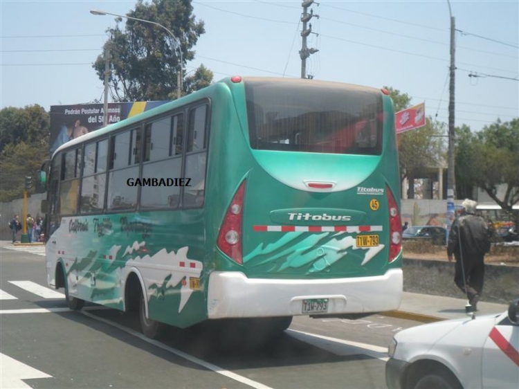 EMP. CALIFORNIA S.A. - 045
T1W-793
http://galeria.bus-america.com/displayimage.php?pid=28142

Foto: "Truku" Gambadiez
Colección: Charly Souto 
Palabras clave: EMP. CALIFORNIA S.A. - 045