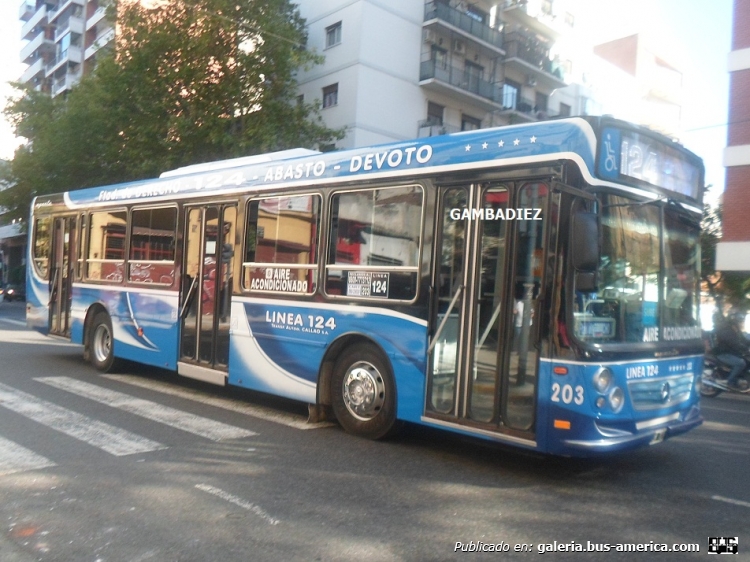 Mercedes-Benz O-500 U - Ugarte - Transporte Automotor Callao
KJK 723
Línea 124 - Interno 203
(Ex interno 68 de la línea 12)

Foto: "Truku" Gambadiez
Colección: Charly Souto

http://galeria.bus-america.com/displayimage.php?pid=38772
http://galeria.bus-america.com/displayimage.php?pid=39866
http://galeria.bus-america.com/displayimage.php?pid=40650
Palabras clave: Transporte Automotor Callao - Interno 203