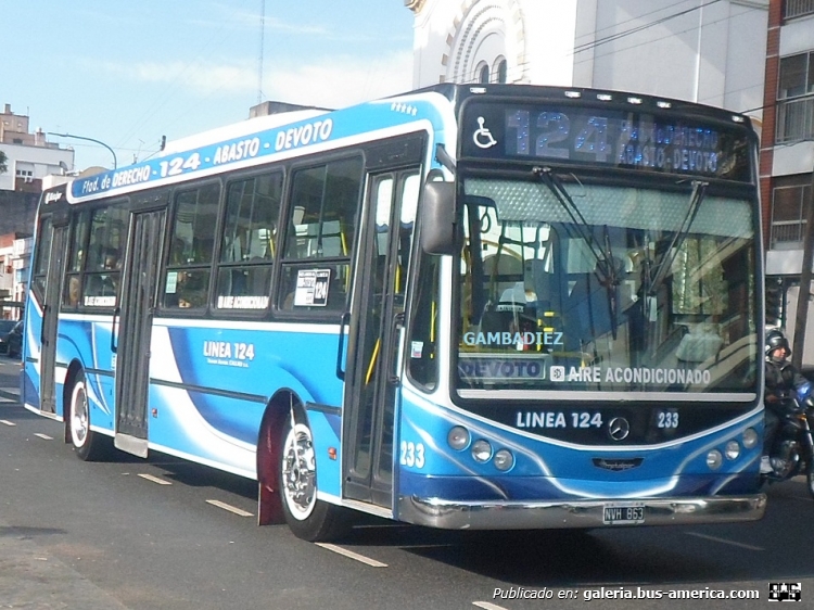 Mercedes-Benz OH 1718 L - Metalpar - Transporte Automotor Callao
NVH 863
Línea 124 - Interno 233
(Reciente incorporación ex M.O.C.B.A.)

Foto: "Truku" Gambadiez
Colección: Charly Souto

http://galeria.bus-america.com/displayimage.php?pid=34963
Palabras clave: Transporte Automotor Callao - Interno 233