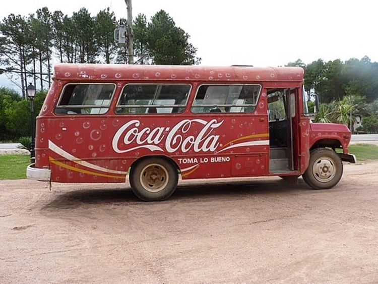 Chevrolet C-65 - CAIO Jaraguá (en uruguay) - COCA COLA
Foto: Claudio Burgueño
Colección: Charly Souto 
Palabras clave: COCA COLA