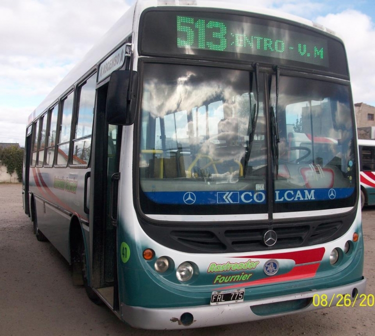 Interno 41 Empresa Rastreador Fournier
FRL 775

El coche que está manejando mi viejo actualmente !. El 41 de Fournier. Gracias a Marcelo por ir a la empresa y fotografiarlo.
Palabras clave: RastreadorFournier Interno41 513