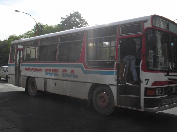 Interno 7 Empresa Micro Sur
C.1694964 - TCN 043

Foto de Maquetas Escalibus.
Palabras clave: MicroSur Interno7 504