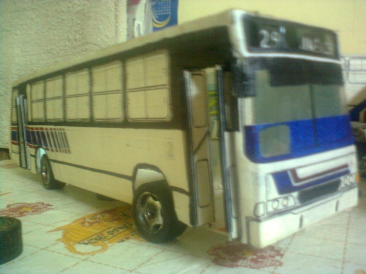 Mercedes-Benz OH 1318 - MArcopolo Torino GV (en Paraguay) - Linea 29 , Pachito Lopez [reproducción en miniatura]
Maqueta
http://galeria.bus-america.com/displayimage.php?pos=-13282
http://galeria.bus-america.com/displayimage.php?pos=-13284
Palabras clave: MB