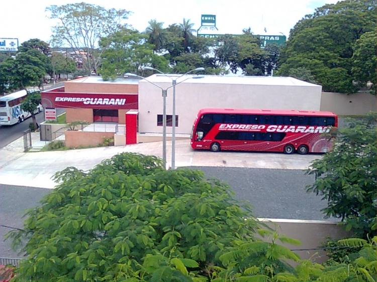 Busscar Panorámico DD (en Paraguay) - Expreso Guarani
