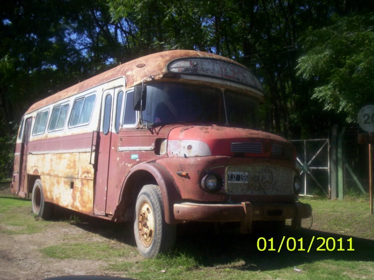 MERCEDES BENZ 1114
C.408869 - TJZ155
