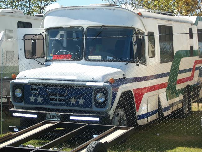 RODY39/FORD6000
X.405797 - UXY261
FORD F-6000 EX COLECTIVO (DE LINEA U OTRO SERVICIO)TRANSFORMADO A MOTORHOME

