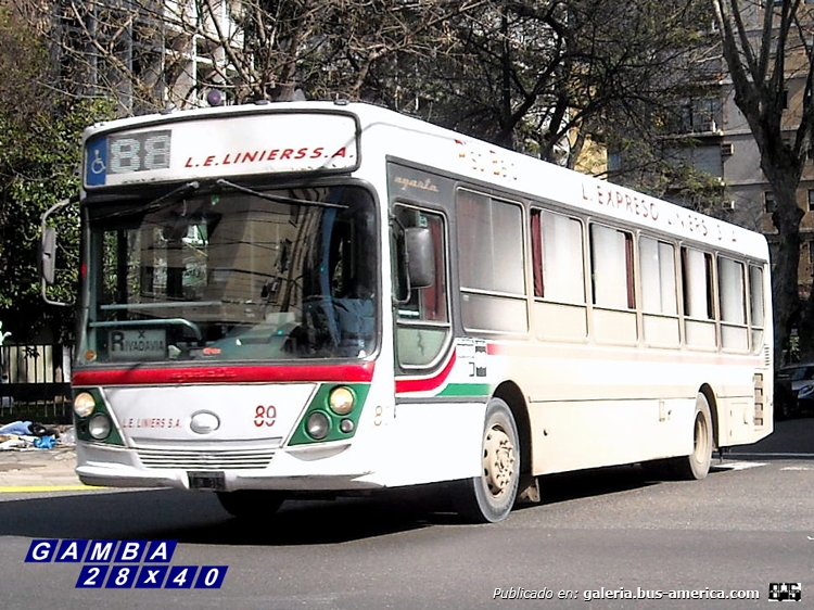 Mercedes-Benz O-500 U - Ugarte - L.E. Liniers
Línea 88 - Interno 89
Una, de la línea de sus pesadillas, Don Bus-América

Colección: Gamba 28x40
Palabras clave: Gamba / 88