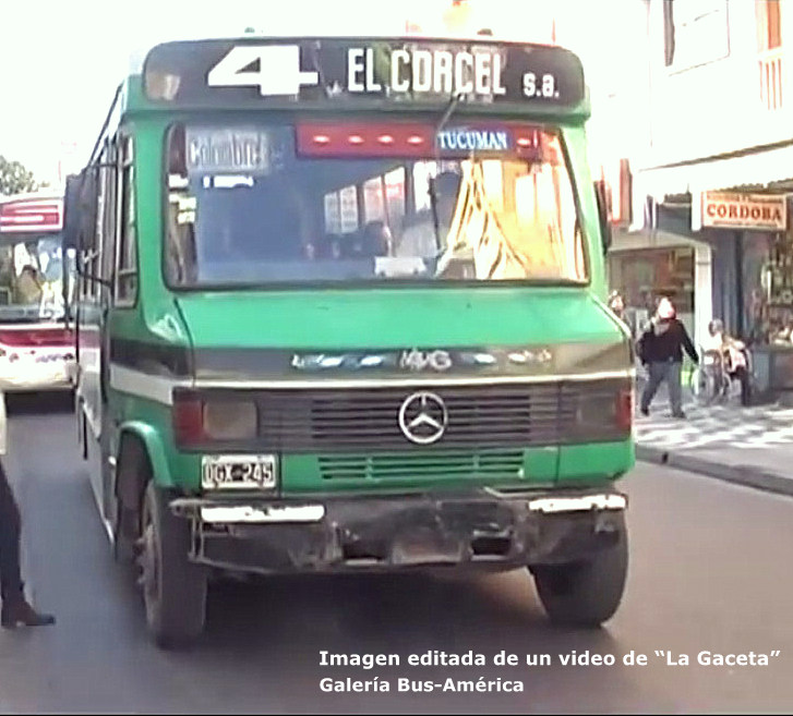 Mercedes-Benz LO 814 - La Favorita - El Corcel 
DGX 245
Línea 4 - Interno 46

Imagen editada de un video de "La Gaceta"
Captura: Gamba 28x40
Palabras clave: Gamba / 4