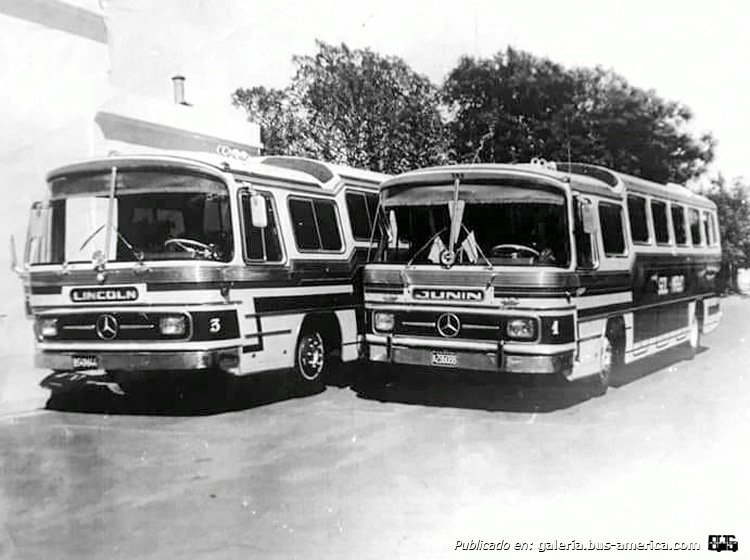 Mercedes-Benz O-140 - Mercedes-Benz / Cametal - Sol de Mayo
B 296088

Línea 363 (Prov. Buenos Aires), Interno 1

Fotografía: Autor desconocido
Palabras clave: Gamba / Larga