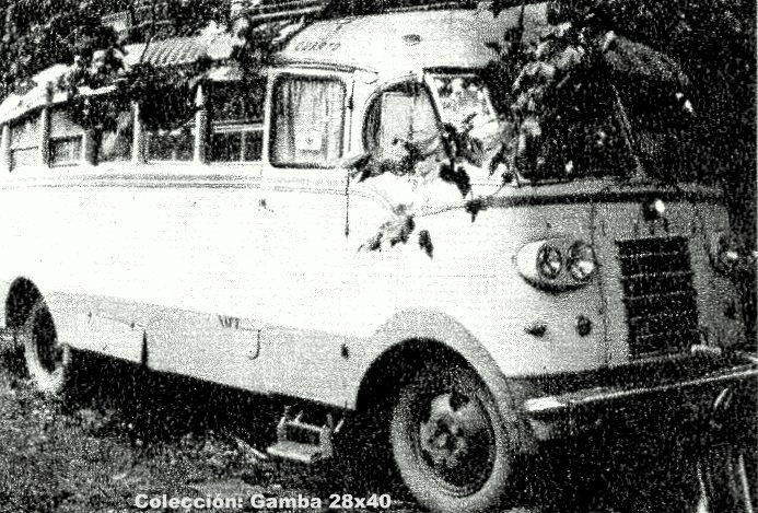 Ford - Motohome
Casa rodante que se hallaba en venta

Foto: Autor desconocido
Colección: Gamba 28x40
Palabras clave: Gamba / MH
