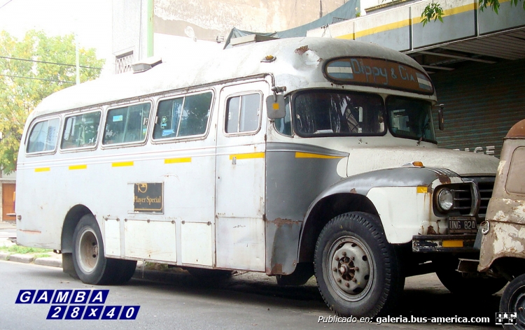 Bedford (G.M.A.) - Alcorta - Particular
C 307498 - UNG 824

Colección: Gamba 28x40

http://galeria.bus-america.com/displayimage.php?pid=14380
http://galeria.bus-america.com/displayimage.php?pid=39865
