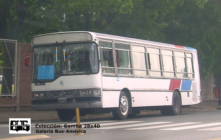 Mercedes-Benz OH 1621 L - Ugarte - Particular
CCB 435
Ex 1952 de E.T.A.P.S.A.
Un jubilado que está en actividad

Colección: Gamba 28x40
Palabras clave: Gamba / radiados