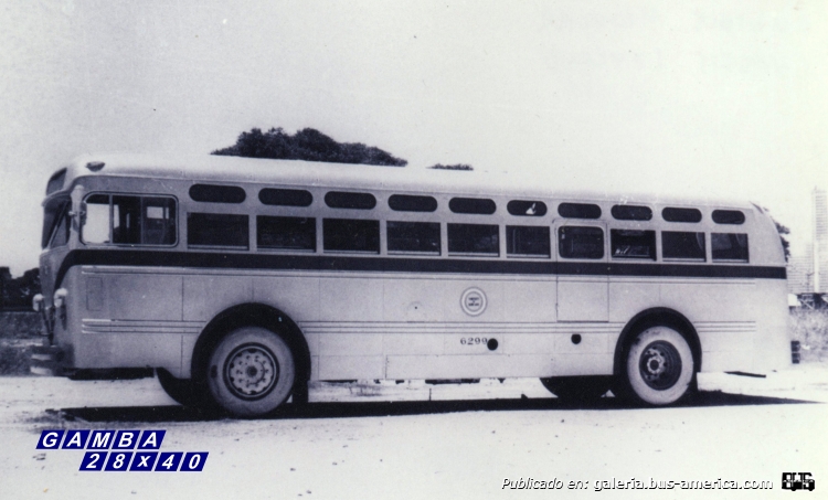 Leyland Olympic - Costa Rica - T.B.A.
Prototipo de ómnibus desarrollado para T.B.A.
Fue llamado carrocería modular y creado junto a otro llamado electrobus, ambos no pasaron del modelo de prueba. El de la imagen no creo este en funcionamiento, pues carece del palier para transmitir el movimiento a las ruedas

Fotografía: Autor desconocido
Gentileza: Antonio A Deluca
Colección: Gamba 28x40
Palabras clave: Gamba / TBA
