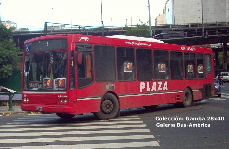 T.A.T.S.A. - Puma D 12 - Plaza
HPX 598
Línea 129 - Interno 829
Se ven circular los coches de la línea 129 con afiches pegados en sus vidrios, creo se deben a una elección sindical, lo extraño es su logo, similar al de la anterior empresa operadora de esta línea, Río De La Plata

Colección: Gamba 28x40
Palabras clave: Gamba / 129